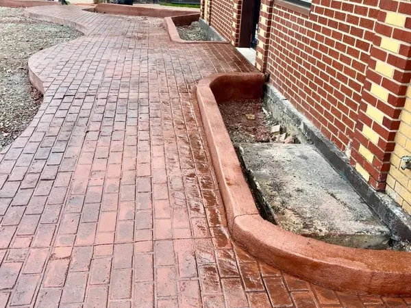 Stamped concrete walkway